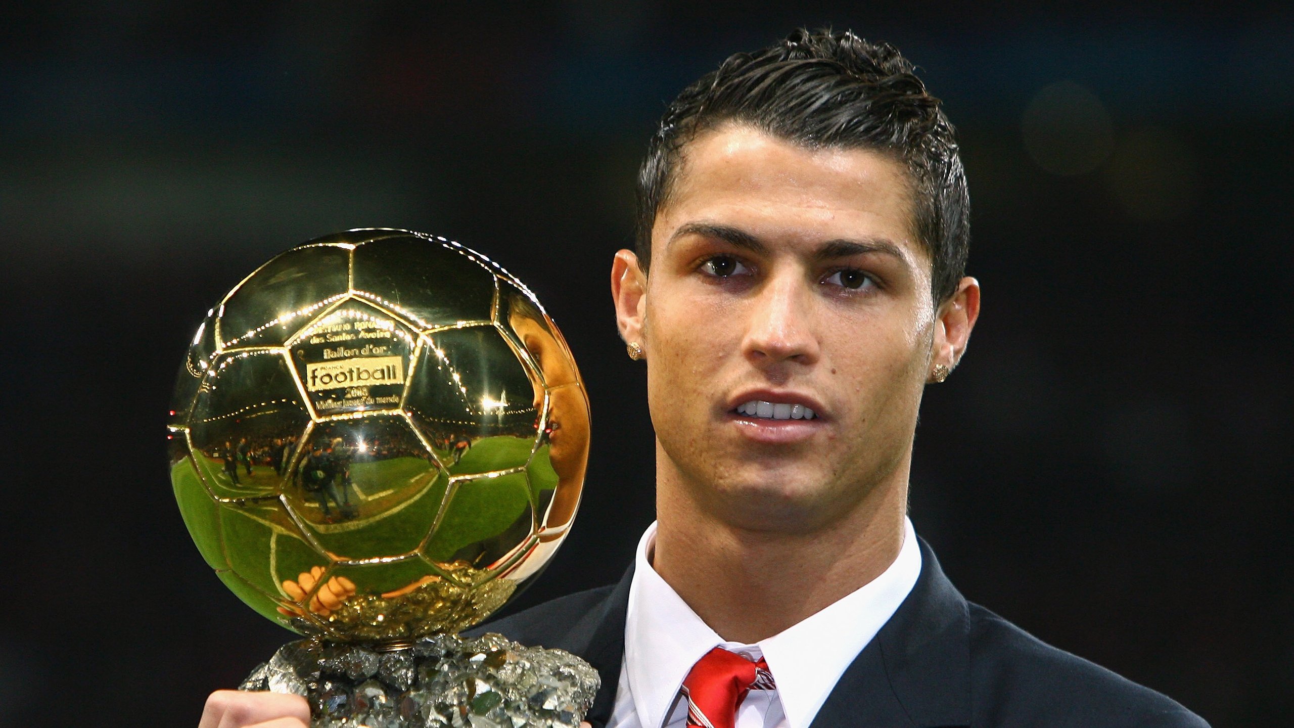 开云体育在线登入-国内足球机器人比赛火热开启，培养青少年科技创新能力，机器人足球比赛视频