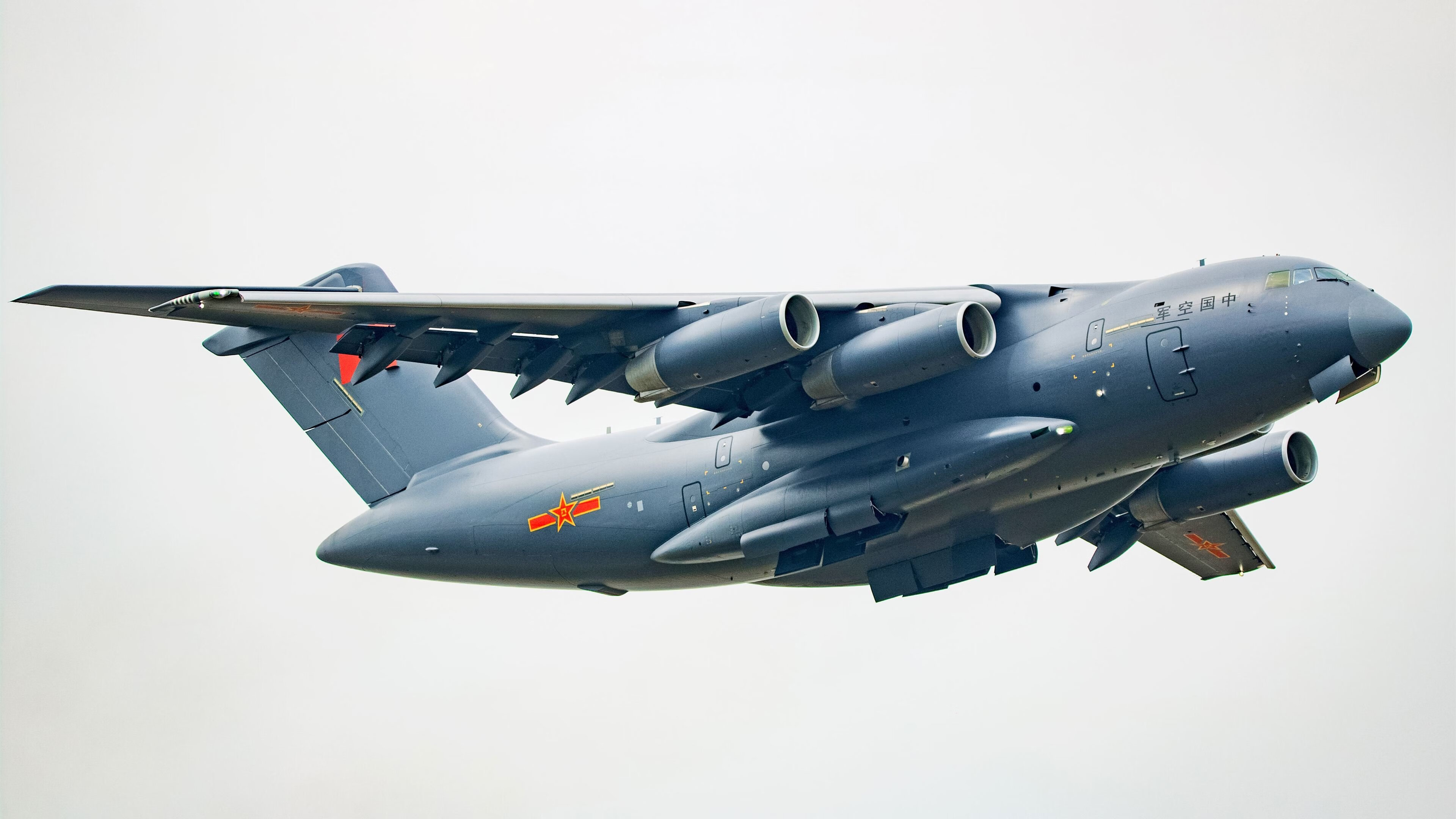 开云官方网页登录-曼联有意聘请鲁本·阿莫林为新任主教练，曼城鲁本